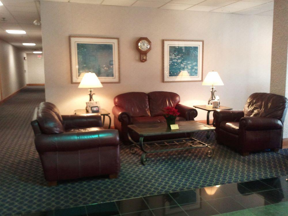 Fern Valley Hotel And Conference Center Louisville Zimmer foto